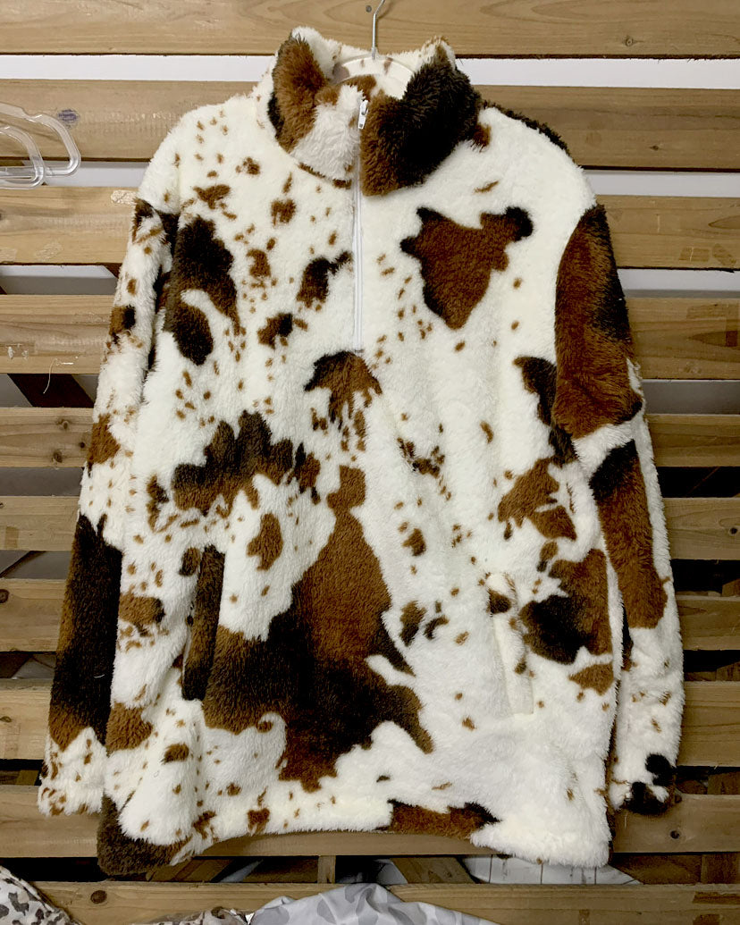 Women's sweater with zipper and long sleeves