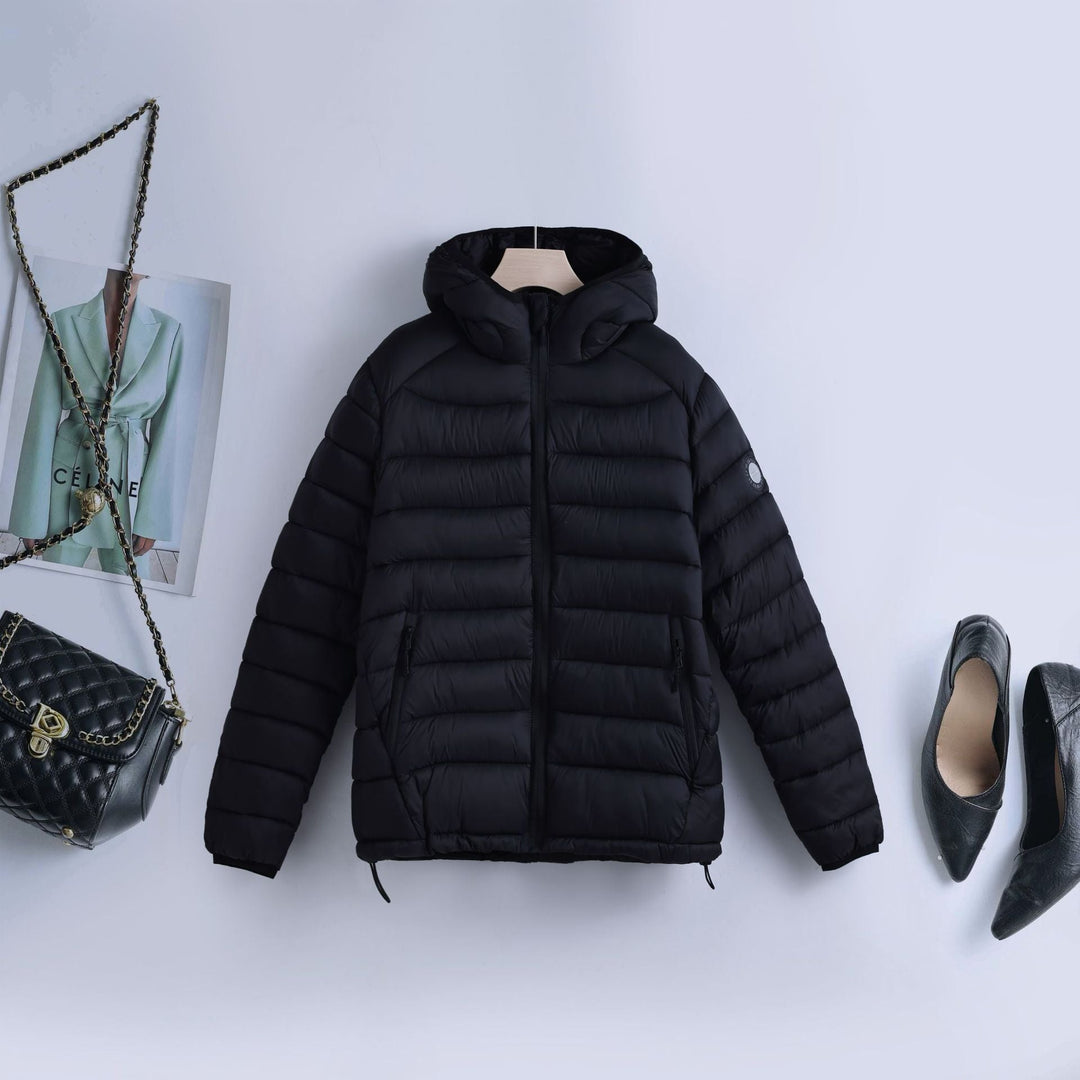 Women’s ultra-light quilted hooded jacket with an adjustable drawstring waist