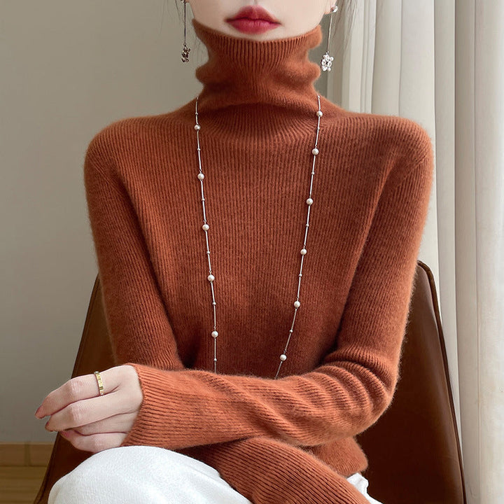 Women's slim-fit turtleneck sweater