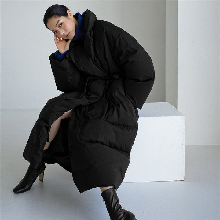 Women's maxi quilted coat with a high stand-up collar and windproof padding