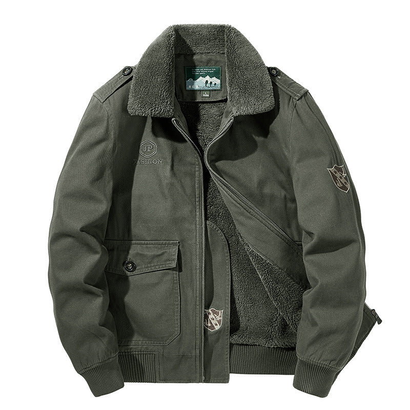 Men’s long-sleeve jacket with buttons and pockets
