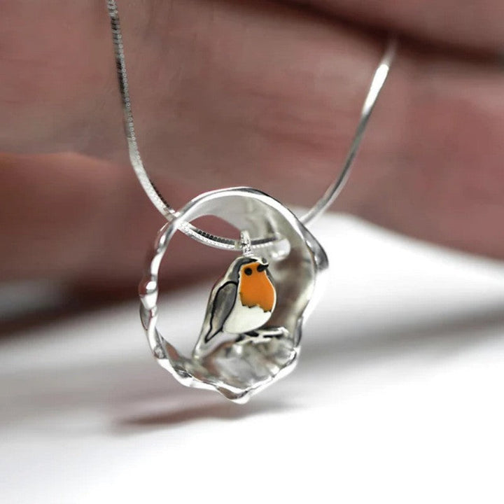 Handcrafted Elegant Bird Collar