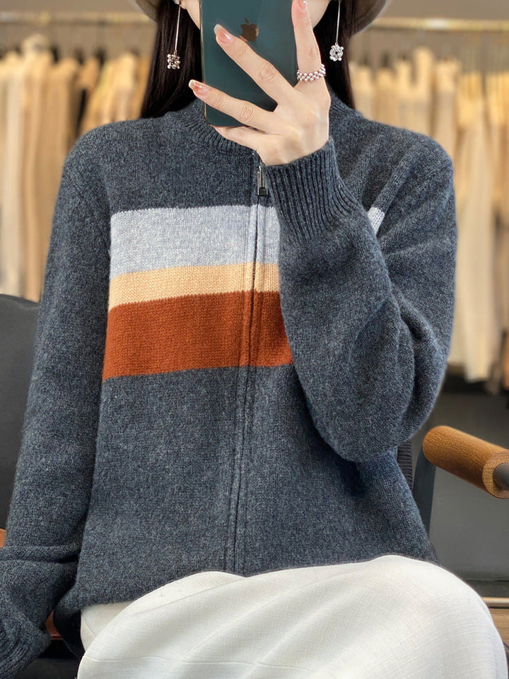 Women's striped cardigan with a zipper
