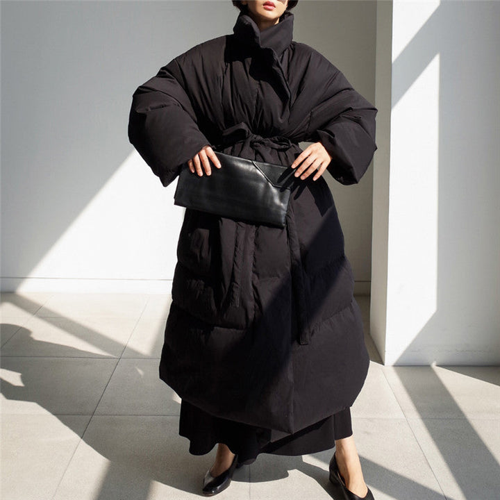Women's maxi quilted coat with a high stand-up collar and windproof padding
