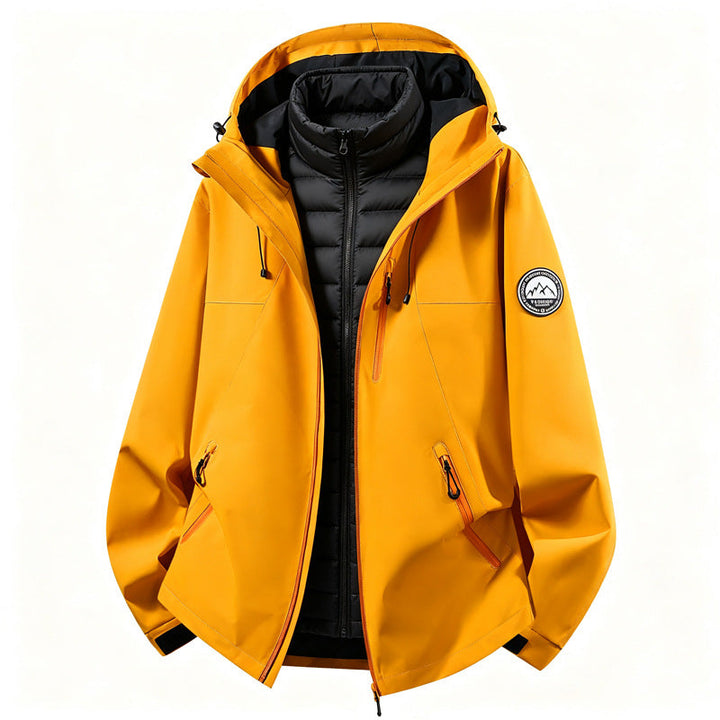 Women’s versatile softshell outdoor jacket with a removable inner jacket