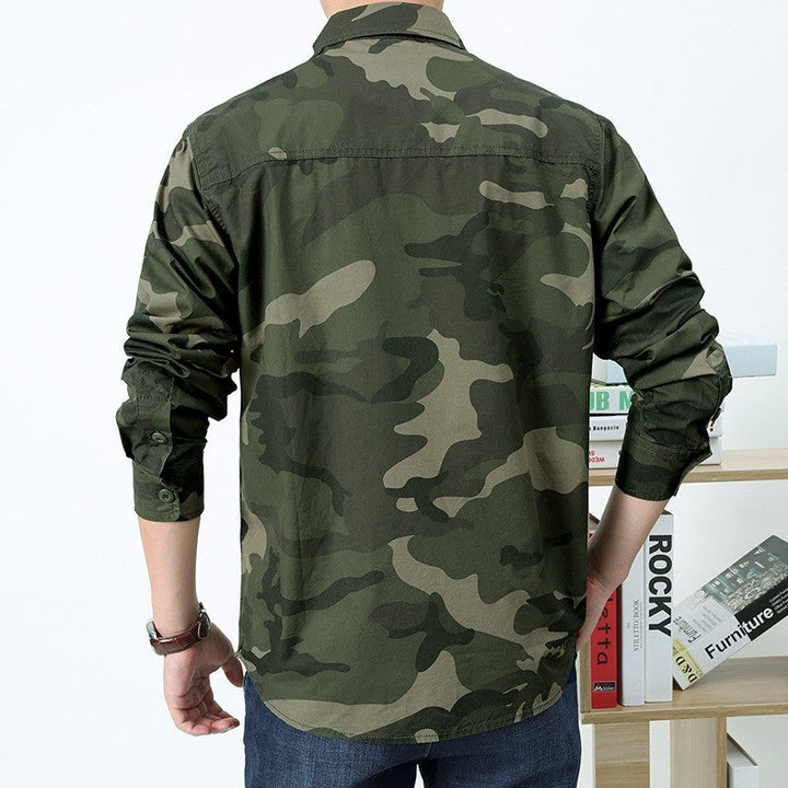 Men’s utility shirt jacket with flap chest pockets and a straight cut