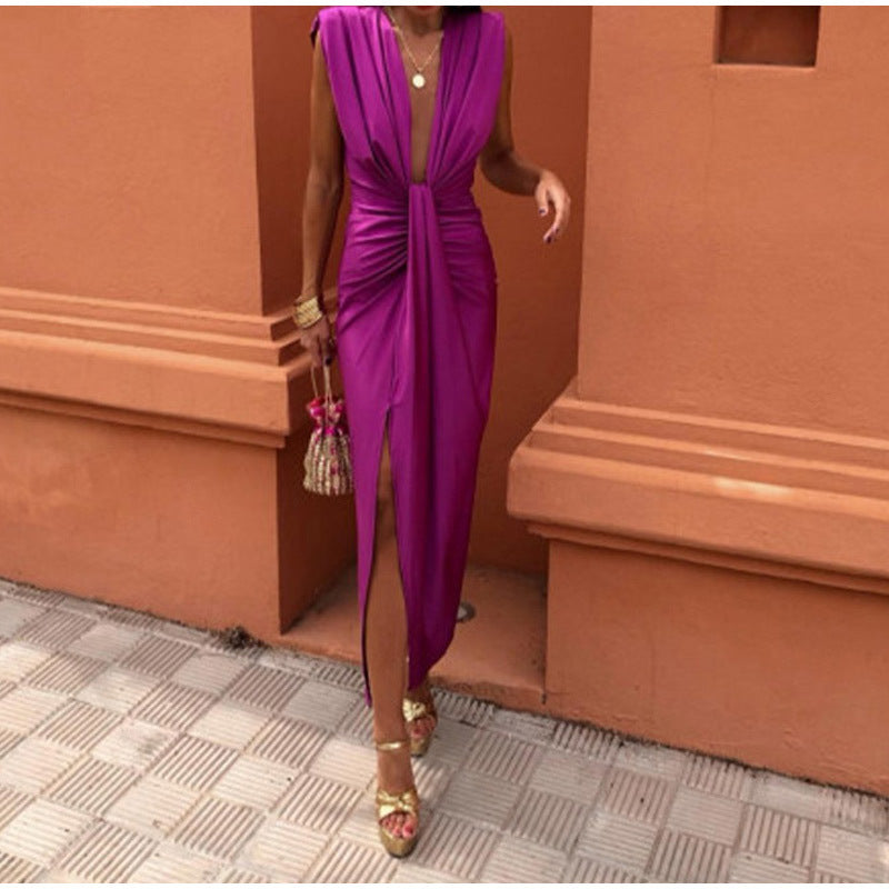 Isabella | Evening dress with deep neckline