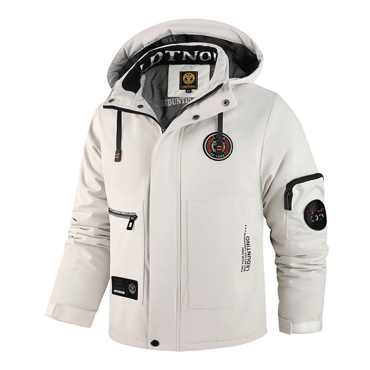 Men’s padded wind- and weatherproof jacket with hood and utility pockets