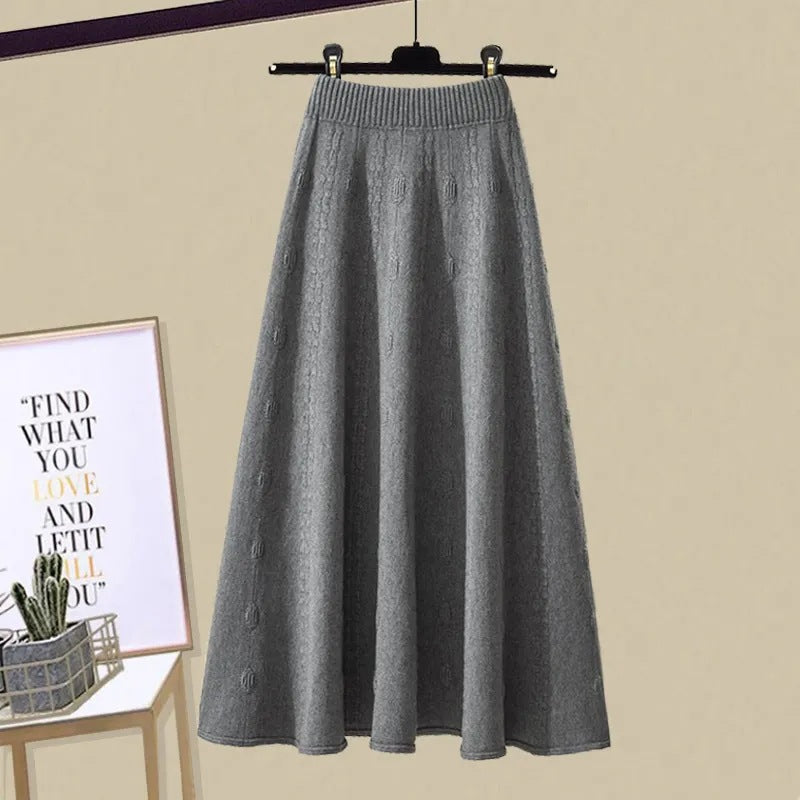 XENIA - Relaxed sweatshirt and skirt