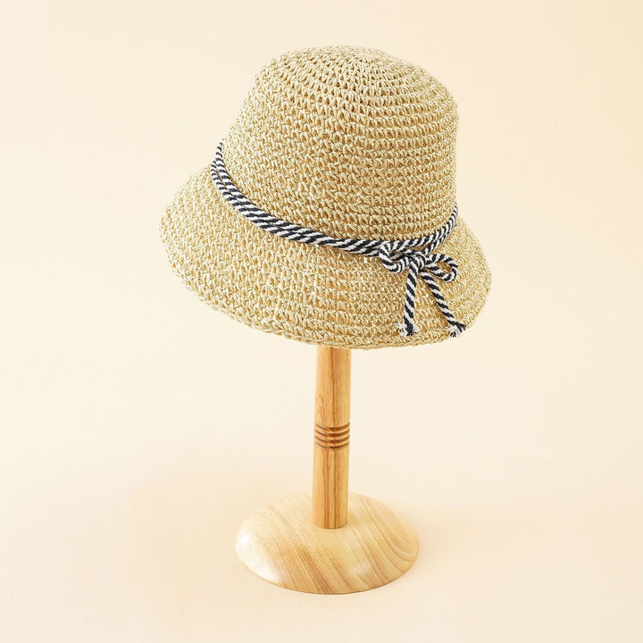 Damen Strohhut mit geflochtenem Design und Kordelzug