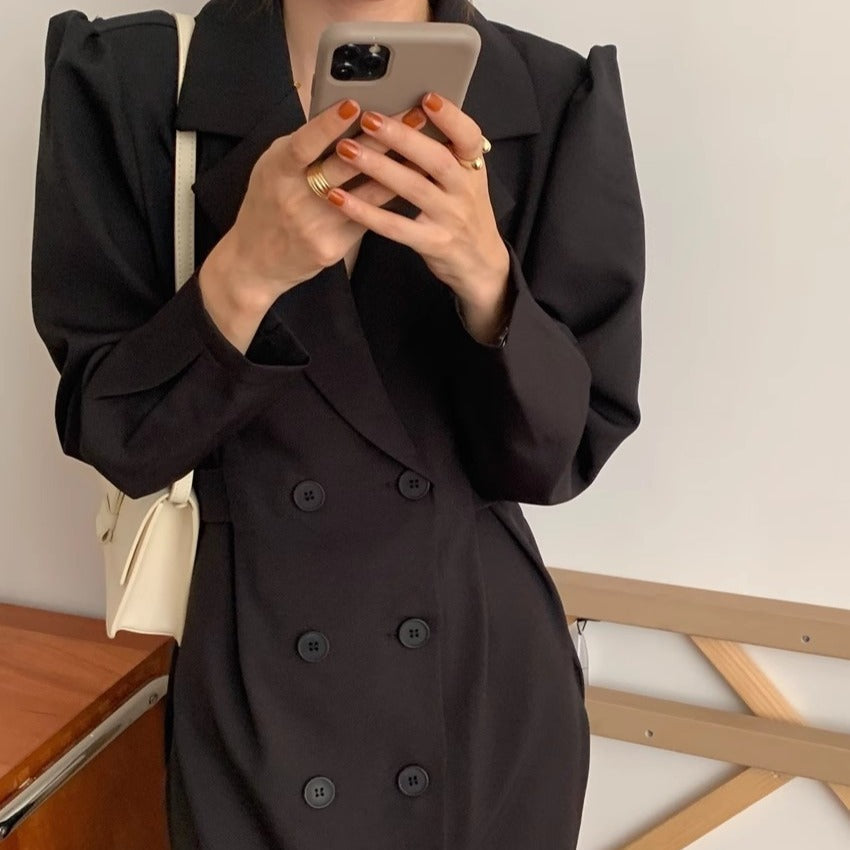 Women's double-breasted blazer dress with puff sleeves and long lapels
