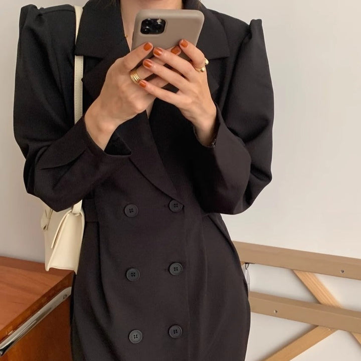 Women's double-breasted blazer dress with puff sleeves and long lapels