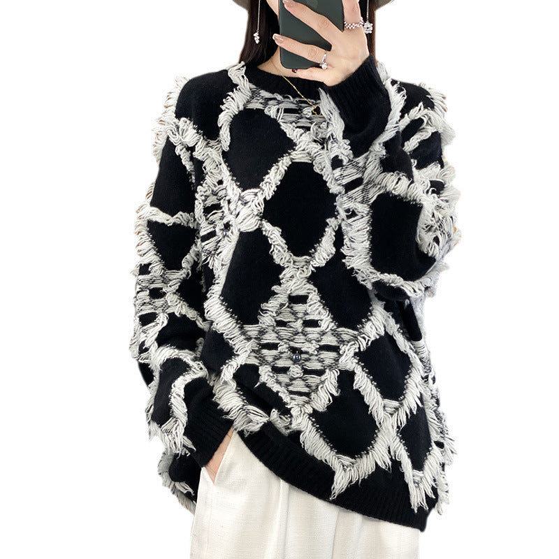 Women's oversized crew-neck pullover with fringes