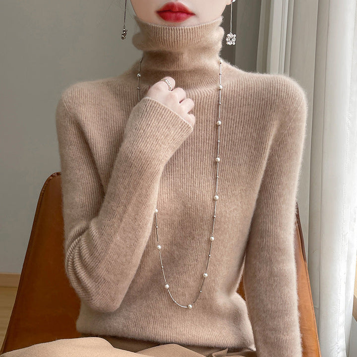 Women's slim-fit turtleneck sweater