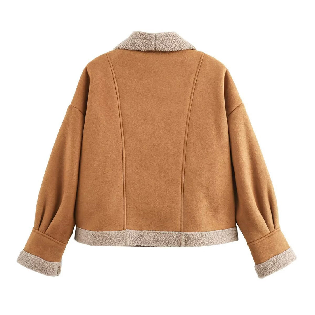 Women’s cropped jacket with buttons and pockets