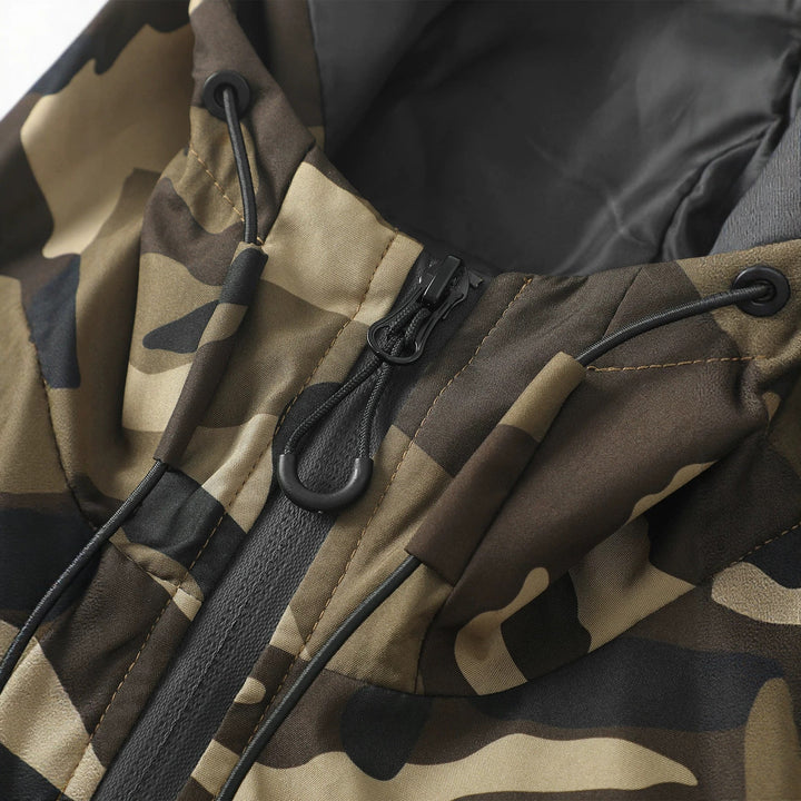 Men’s camouflage jacket with a hood and pockets