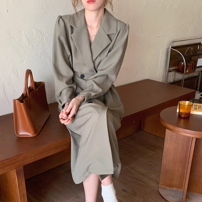 Women's double-breasted blazer dress with puff sleeves and long lapels