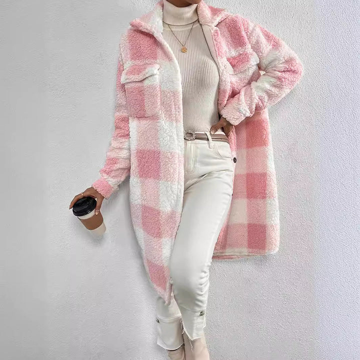 Women's long coat with plaid pattern and pockets