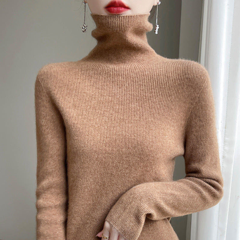 Women's slim-fit turtleneck sweater