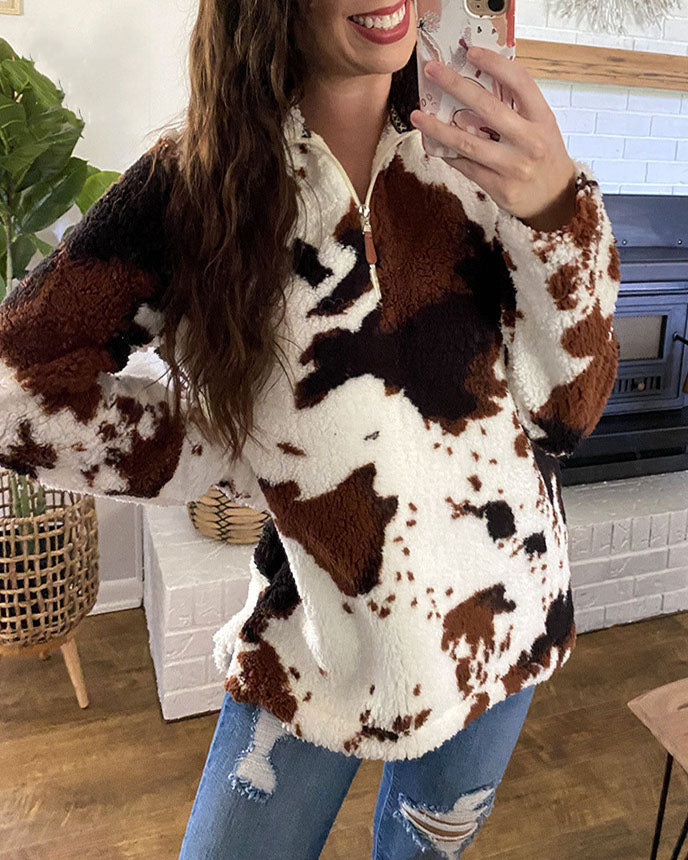 Women's sweater with zipper and long sleeves