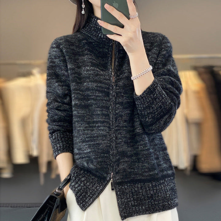 Women's knitted cardigan with zip closure and stand-up collar