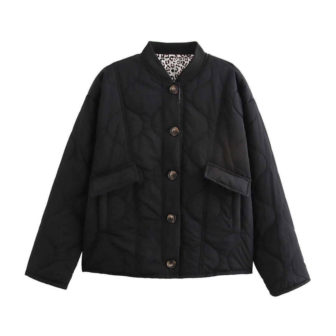Women's long-sleeve crew-neck cardigan with buttons and pockets