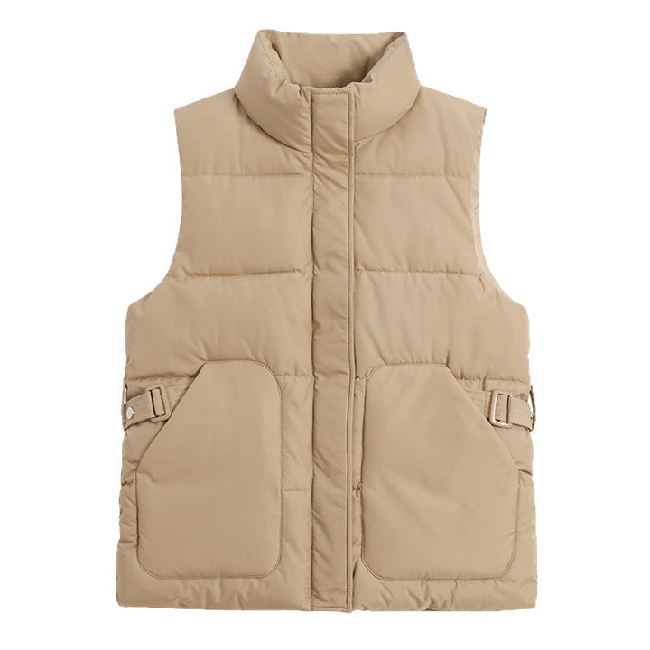 Women’s padded utility vest with stand-up collar and large flap pockets