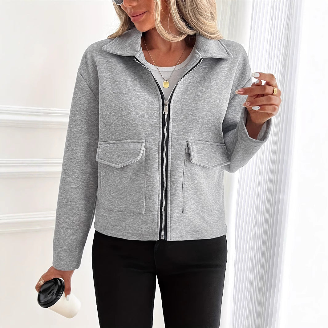 Women's fleece jacket with a zipper and flap pockets