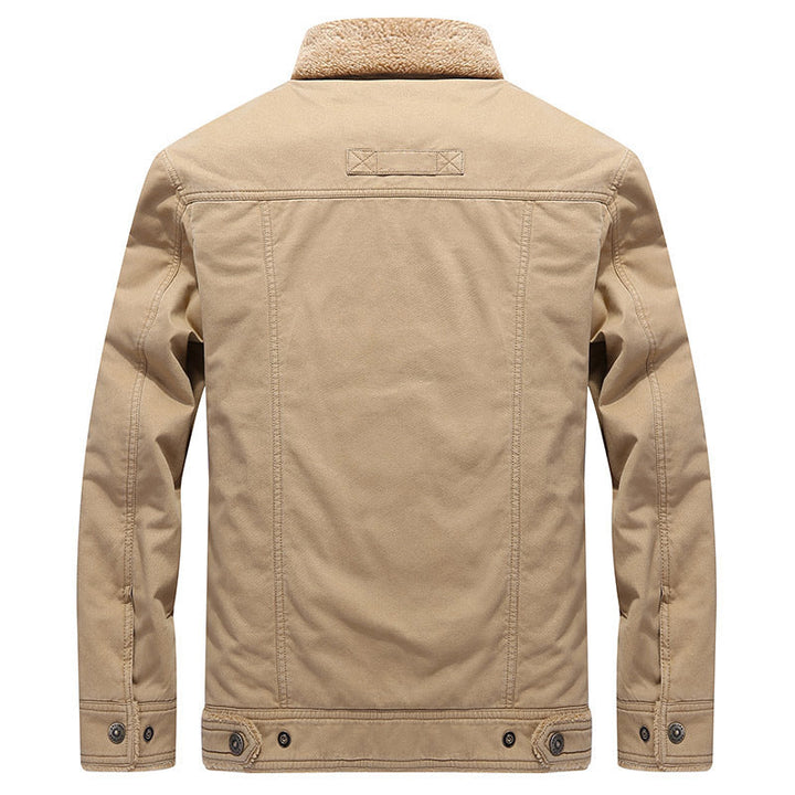 Men’s long-sleeve jacket with buttons and pockets