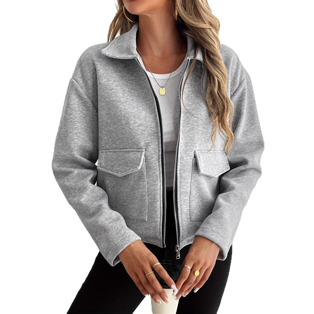 Women's fleece jacket with a zipper and flap pockets