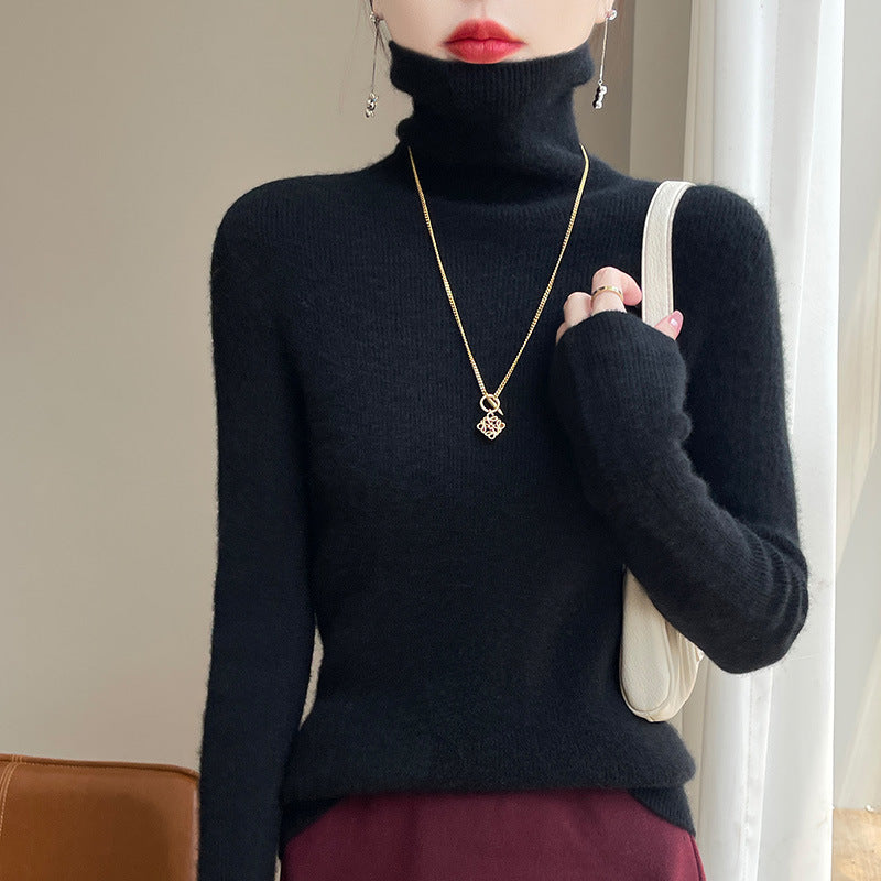Women's slim-fit turtleneck sweater