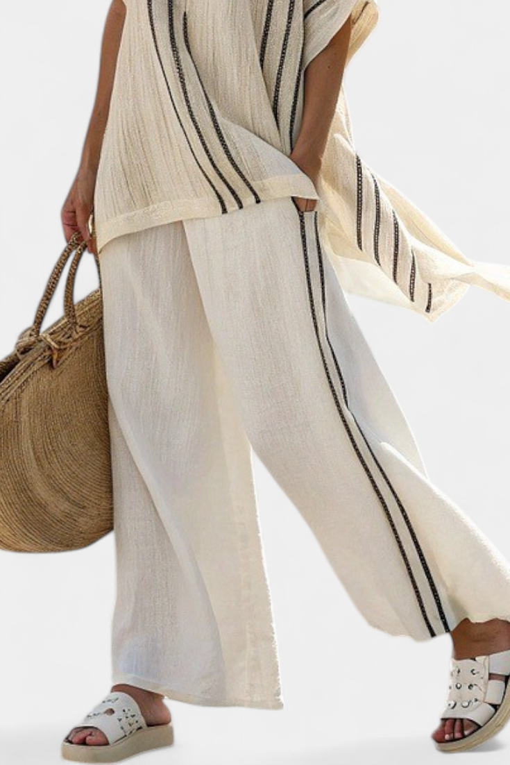 Raffaella - elegant blouse in ivory linen and black striped trousers