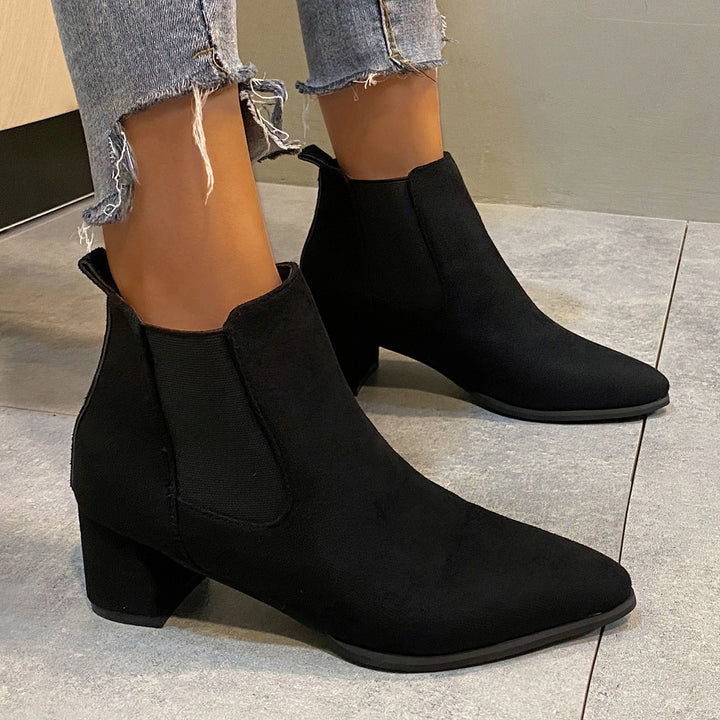 Women’s ankle boots with non-slip soles and a comfortable fit