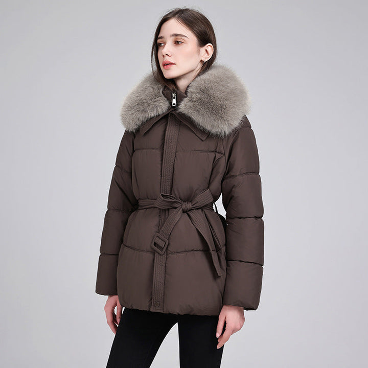 Women’s short quilted coat with detachable faux-fur collar and belt
