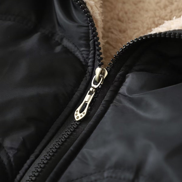 Women's long-sleeve jacket with a hood and pockets