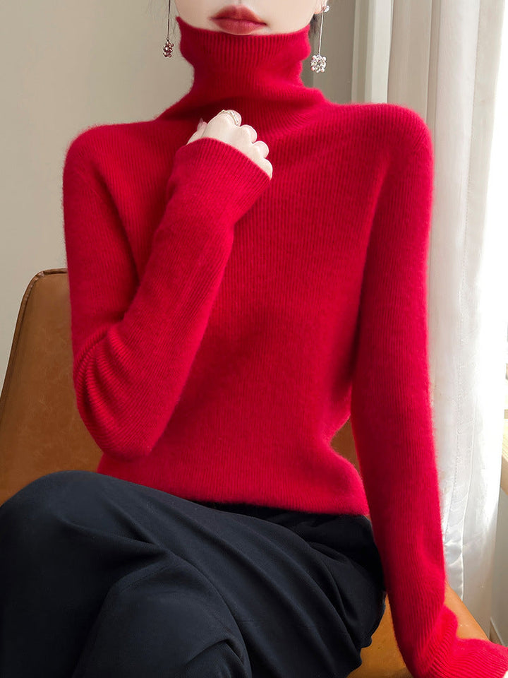Women's slim-fit turtleneck sweater