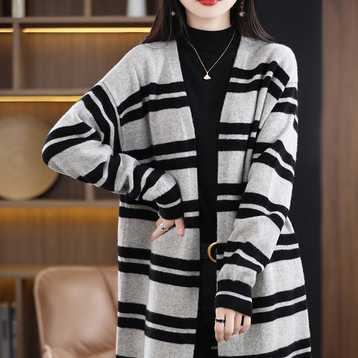 Women's oversized long cardigan with stripes