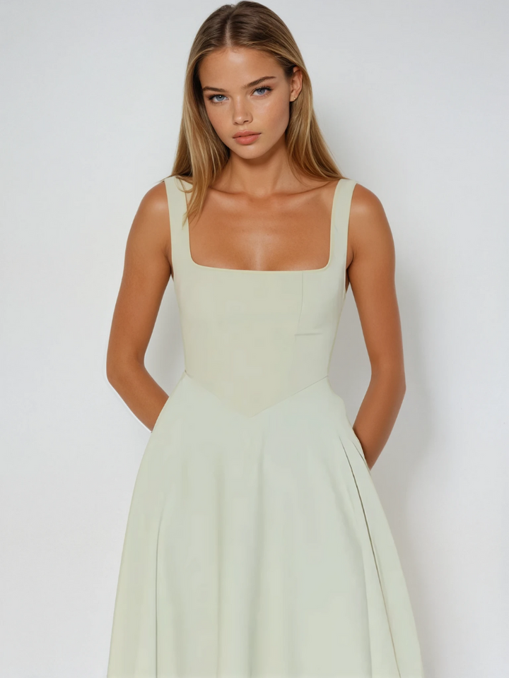 Scarlett™ - Classic Midi Dress