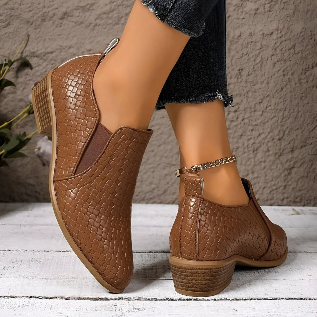 Alexa™ - Comfort Oxford Shoes