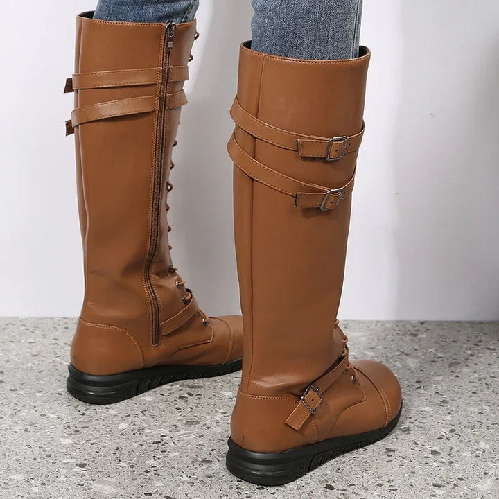 Women's lace-up boots with belt