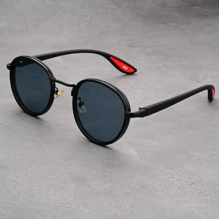 Carson - Elegant Sunglasses