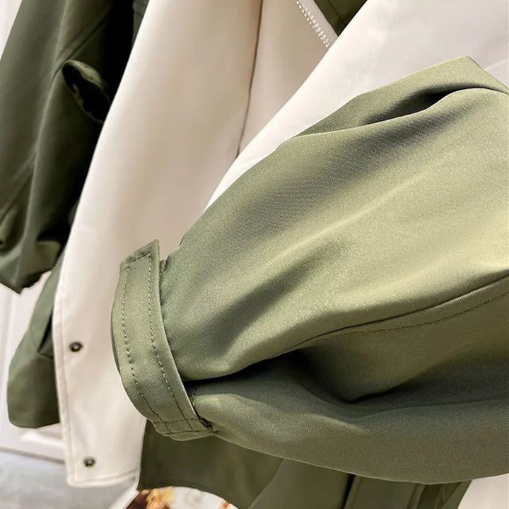 Frieda™ - Cozy Windbreaker