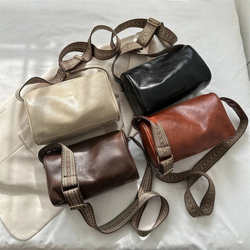 Bergfrid | Stylish Shoulder Bag with Modern Strap