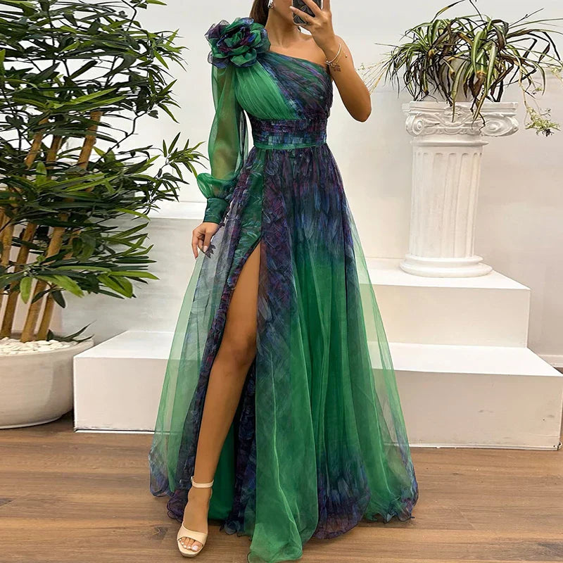 Sienna – Trendy Maxi Dress with One Shoulder and Mesh Print