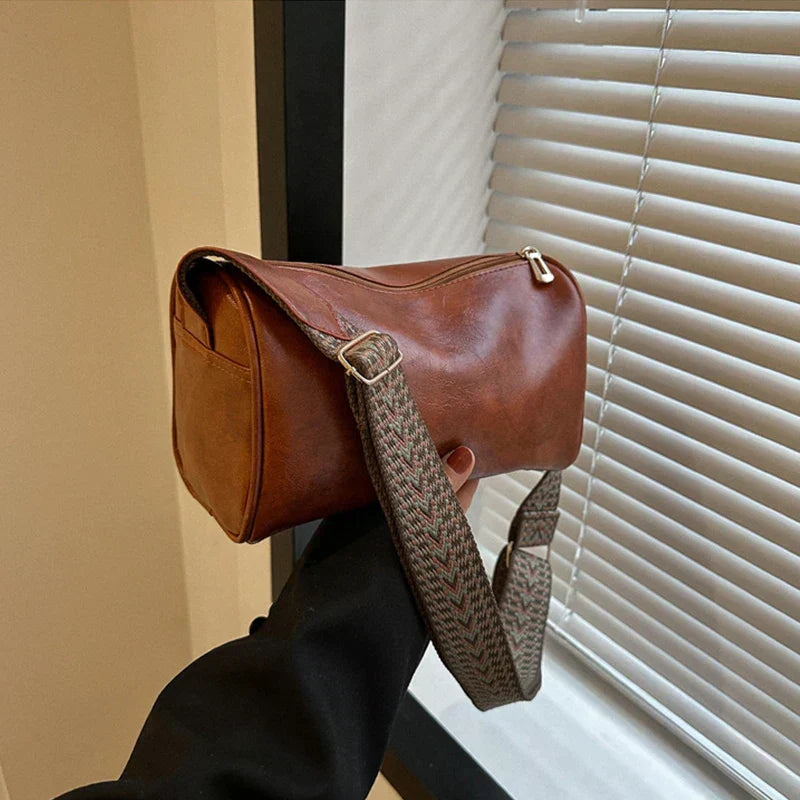 Bergfrid | Stylish Shoulder Bag with Modern Strap