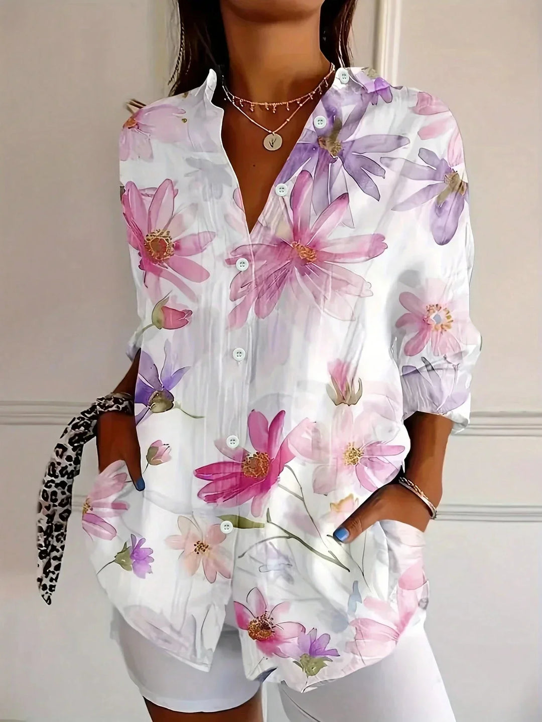 Annika™ - Colorful Blouse with Playful Print