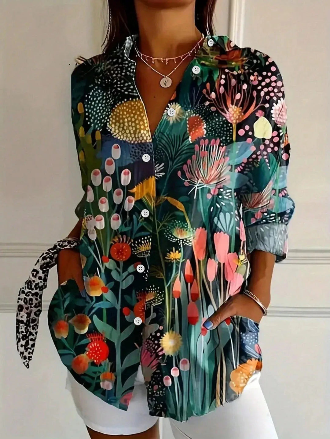 Annika™ - Colorful Blouse with Playful Print