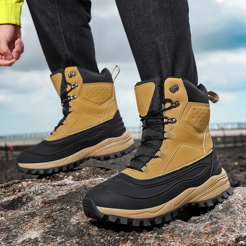 Men's lace-up high-top snow boots