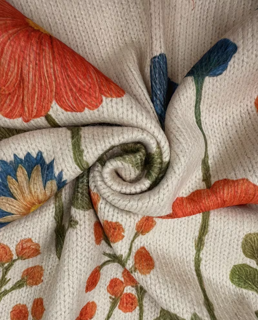 Wrenna | Women's Floral Cardigan with Zipper and Pockets