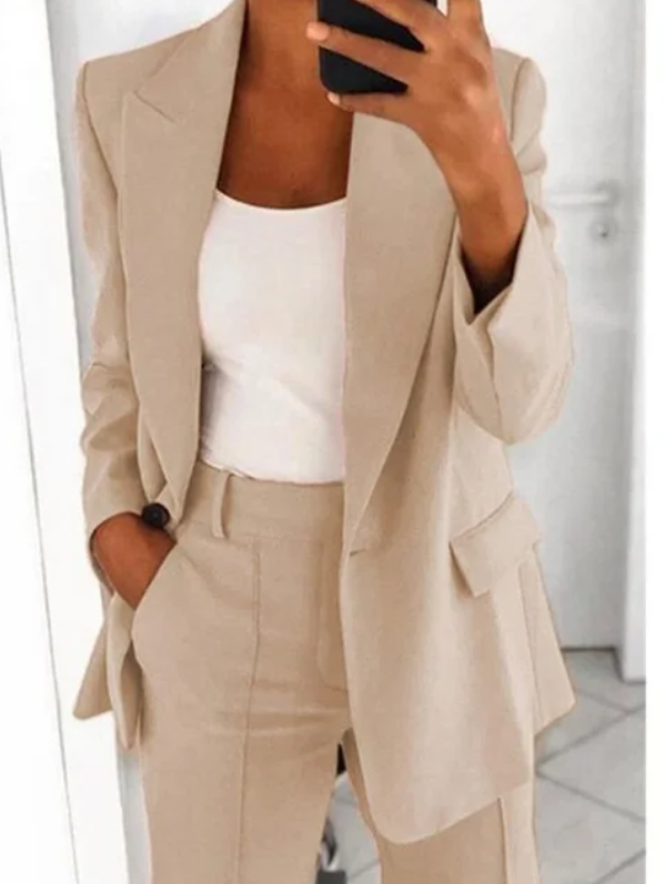 Vittoria - Casual women's suit